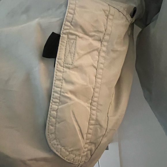 Boy’s Old Navy jacket, beige with black fleece interior - Picture 8 of 16